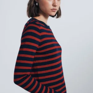 women crew neck sweatshirt 4