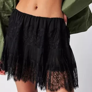 y2k lace mini skirt 2