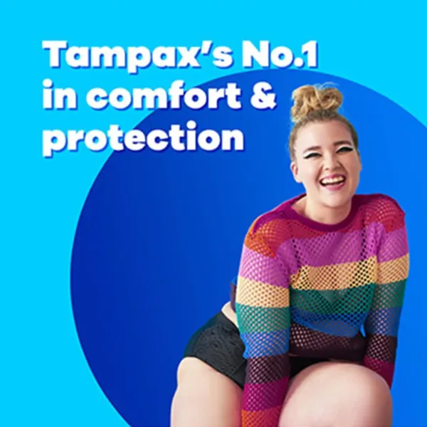 Tampax Pearl Regular tampons for light to medium flow days, featuring a SmoothTouch applicator, anti-slip grip, MotionFit protection, and LeakGuard braid for comfortable, discreet, and confident period protection.