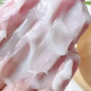 This is a 180g pack of Tsubaki Premium Repair Hair Mask, a conditioner from Shiseido designed to repair and nourish hair.